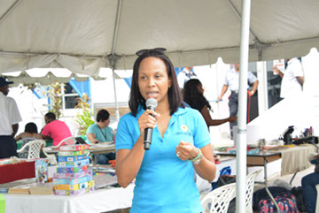 Marketing Officer Tracia Pounder giving remarks at the November Members’ Market